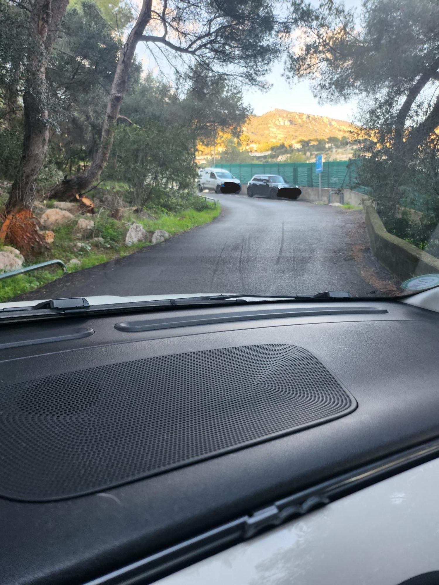 Le Mas D'Angeline, Vue Mer, Jardin Commun, Parking, Voiture Requise, 10 Min En Voiture De Monaco, Route Etroite, Pente Raide, Croisement Limite, Sea View, Shared Garden, Parking, Car Required, 10 Min Drive From Monaco, Narrow Steep Road, Limited Pass Бюсолей Екстериор снимка