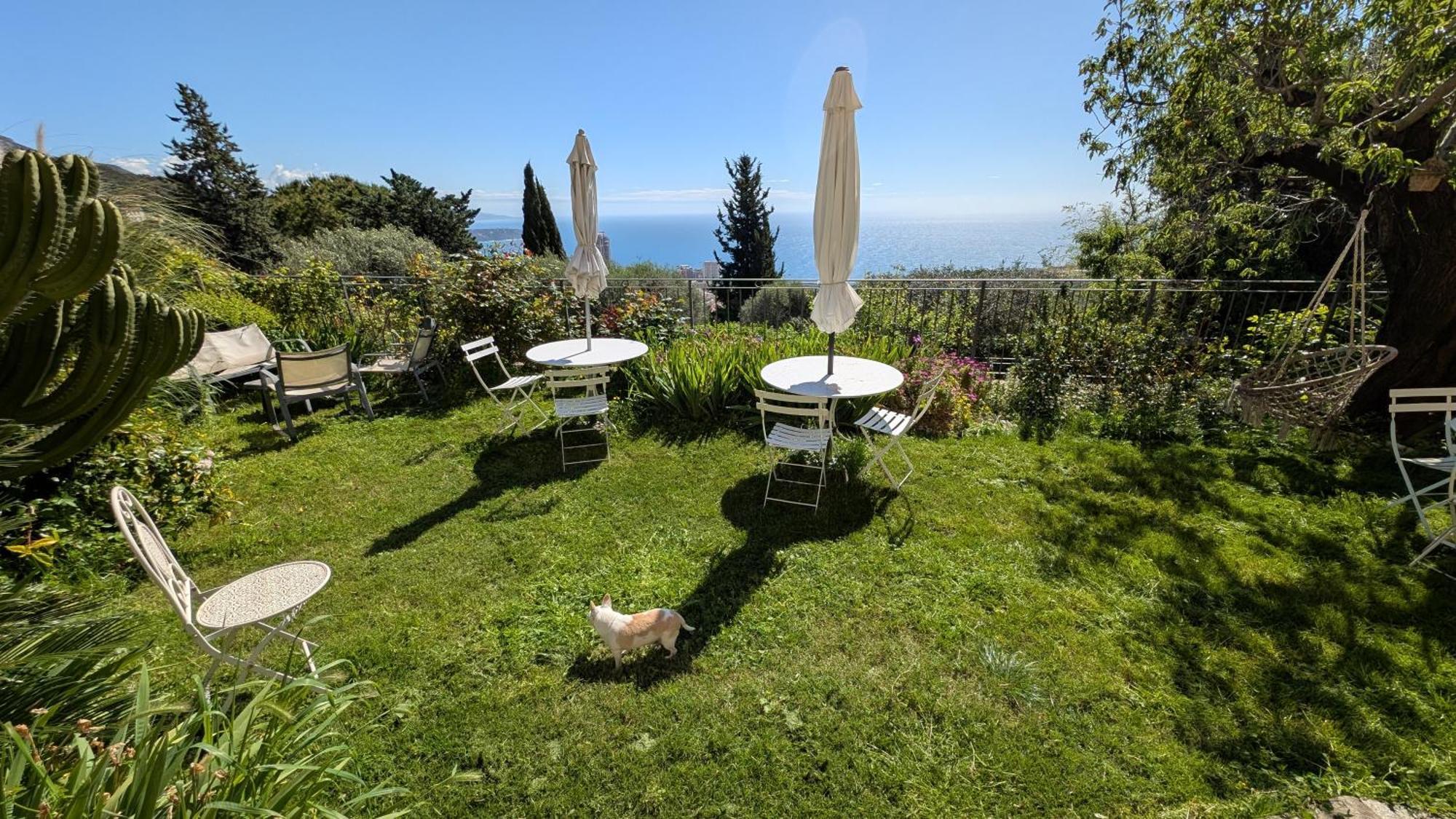 Le Mas D'Angeline, Vue Mer, Jardin Commun, Parking, Voiture Requise, 10 Min En Voiture De Monaco, Route Etroite, Pente Raide, Croisement Limite, Sea View, Shared Garden, Parking, Car Required, 10 Min Drive From Monaco, Narrow Steep Road, Limited Pass Бюсолей Екстериор снимка